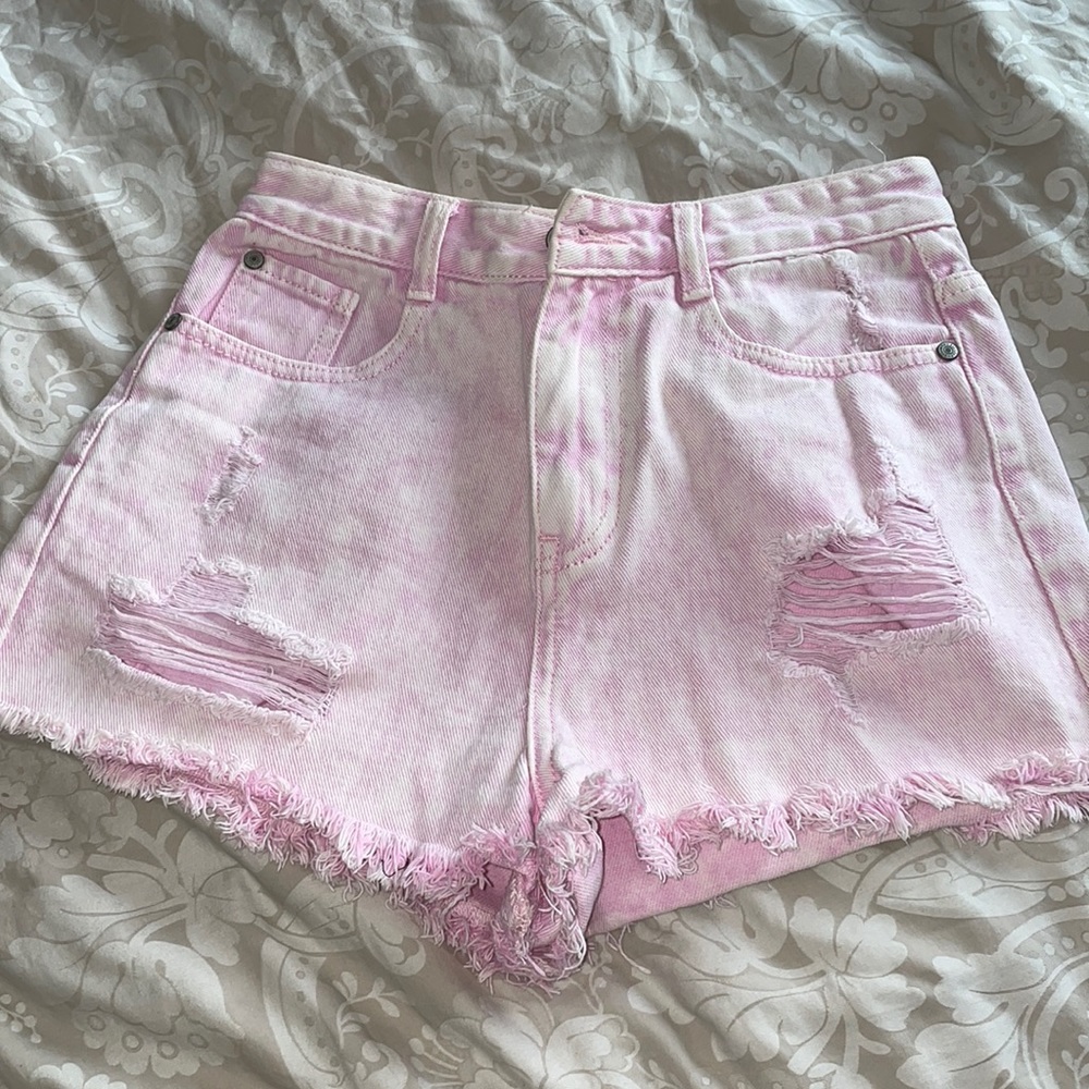 Pink denim high waisted shorts